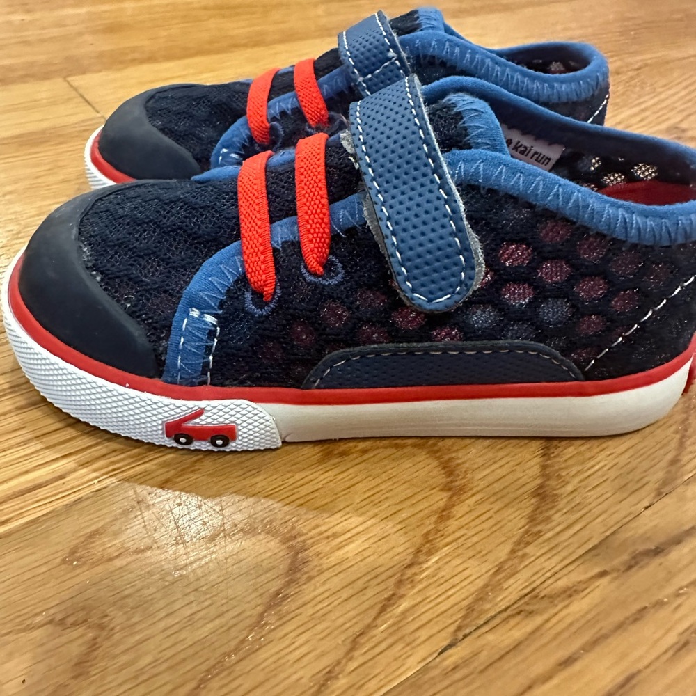 NWOT See Kai Run Toddler Sneakers